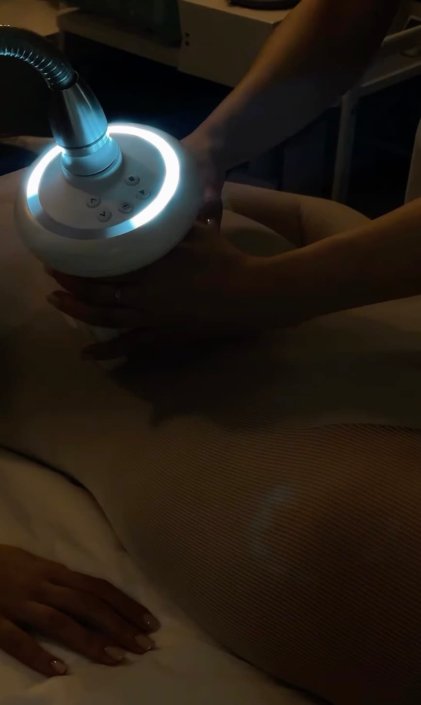 LPG endermologie body contouring treatment at AP Beauty Studio Vaughan